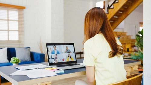 Kết hợp xu hướng làm việc theo mô hình kết hợp